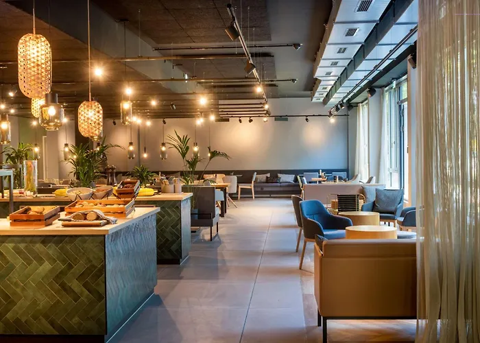 Flightgate Munich Airport Hotel, A Member Of Radisson Individuals 3*