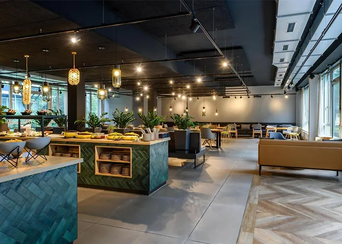 מלון Flightgate Munich Airport Hotel, A Member Of Radisson Individuals 3*