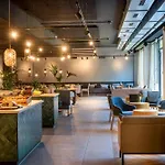 Flightgate Munich Airport Hotel, A Member Of Radisson Individuals 3*
