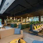 Flightgate Munich Airport Hotel, A Member Of Radisson Individuals 3*
