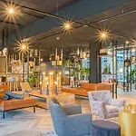 Flightgate Munich Airport Hotel, A Member Of Radisson Individuals 3*