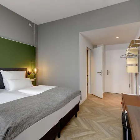 فندق Flightgate Munich Airport Hotel, A Member Of Radisson Individuals 3*