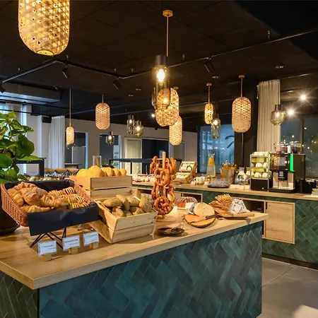 Flightgate Munich Airport Hotel, A Member Of Radisson Individuals 酒店 3*