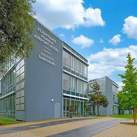 Flightgate Munich Airport Hotel, A Member Of Radisson Individuals Szálloda 3*