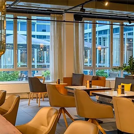 Flightgate Munich Airport Hotel, A Member Of Radisson Individuals Szálloda