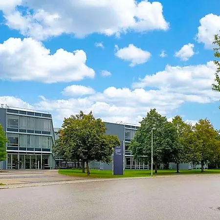 Flightgate Munich Airport Hotel, A Member Of Radisson Individuals