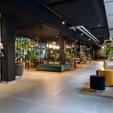 Flightgate Munich Airport Hotel, A Member Of Radisson Individuals Hotel 3*